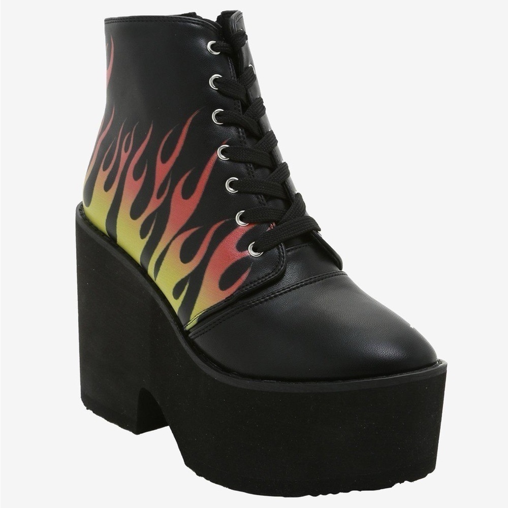 Hot Topic Flames Fire Platform Shoes Black Yellow Red 10 Goth Chunky